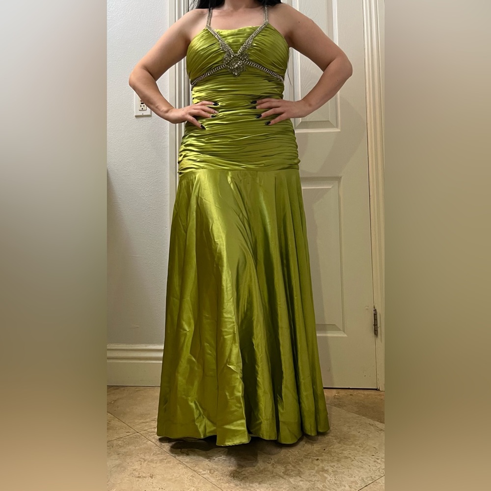 Green Chicas Dress